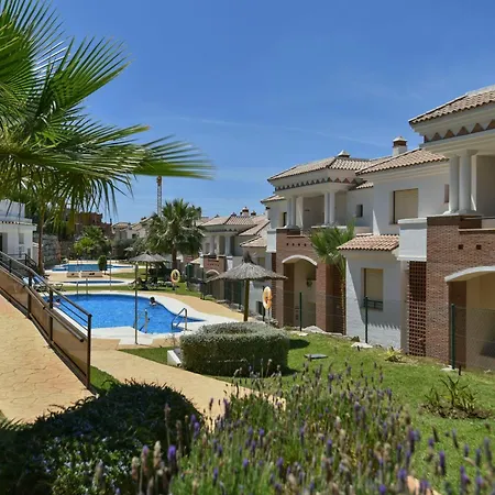 Moderno Con Jardin - Golf Y Playa Apartment *