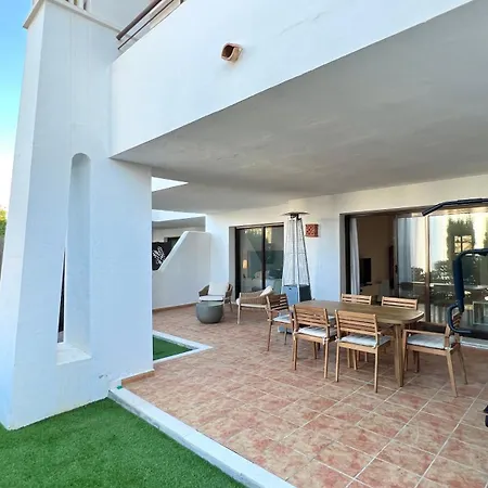 Moderno Con Jardin - Golf Y Playa Apartment Casares