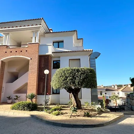 Moderno Con Jardin - Golf Y Playa Apartment *