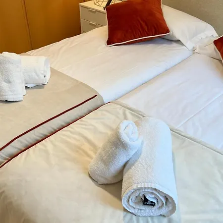 Moderno Con Jardin - Golf Y Playa * Casares