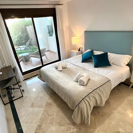 Moderno Con Jardin - Golf Y Playa *