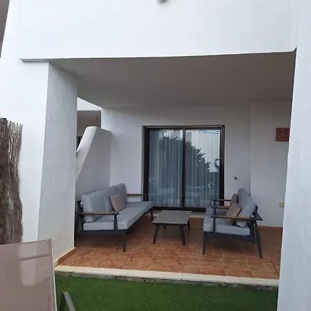 Moderno Con Jardin - Golf Y Playa Apartment *